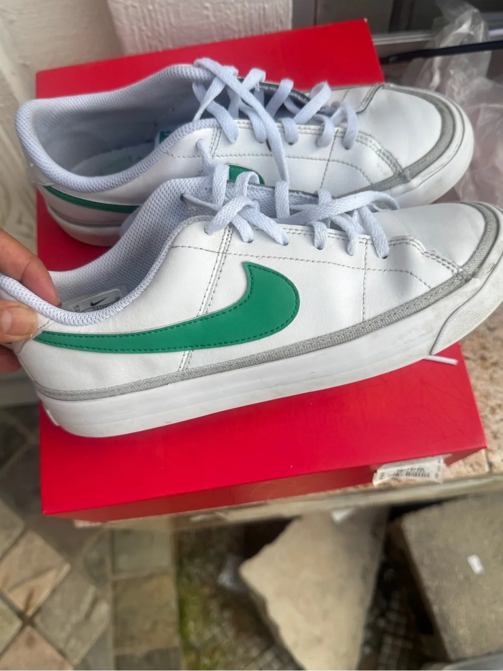Nike Kids'  5Y White Sneakers with Green Swoosh
